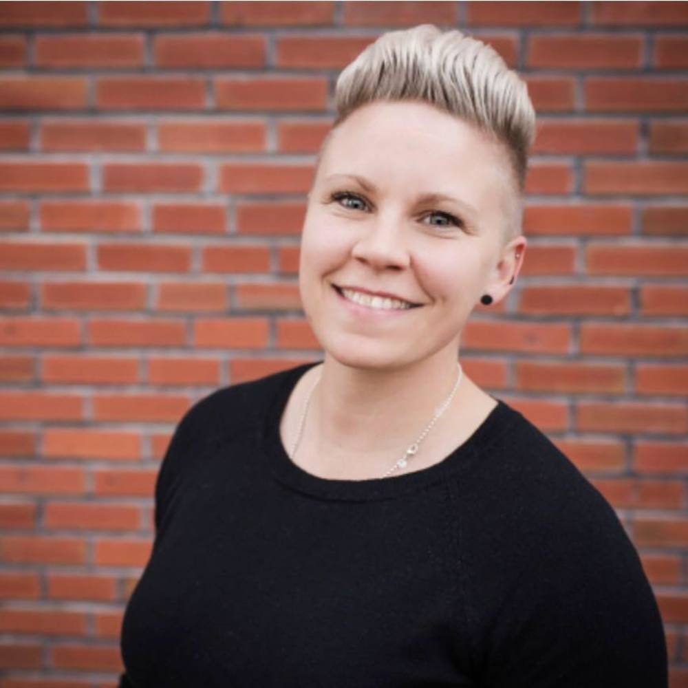 Meet your Posher, Stefanie